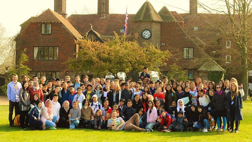 イギリス 私立校Buckswood School主催 インターナショナル スプリングコース